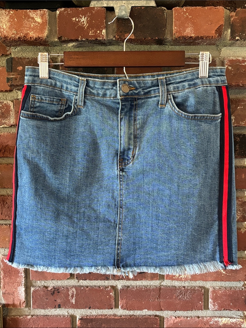 O2 Denim Collection Blue Denim Mini Skirt with Red Accent Side Stripe Women’s L